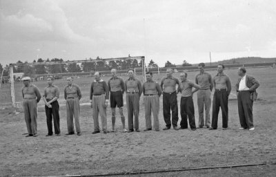 Stadsfullmäktige spelar fotboll

Dok.111031/KG
