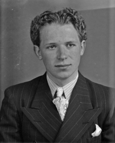 Allan Lundin



Dok.080402/RS