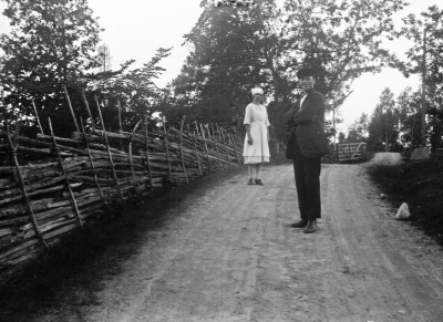 Hällebacka

Många av bilderna i mappen Hällebacka kan lika gärna vara tagna kring Lidhem Locknevi.