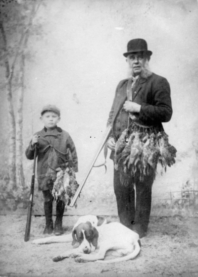 Garvare Ernst Österman. Sonsonen Yngve Österman Elektriker. Garveriet flyttades till Skansen.