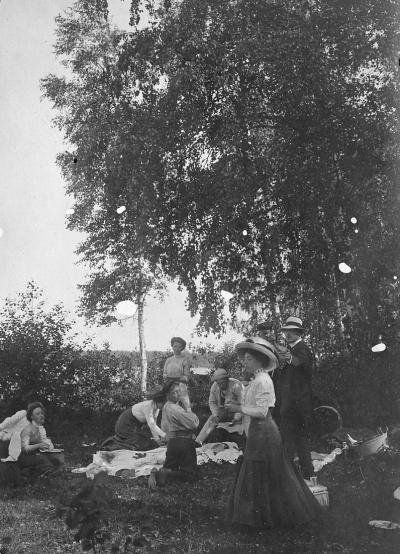 Knabbarp  Pingstdagen 1911.             