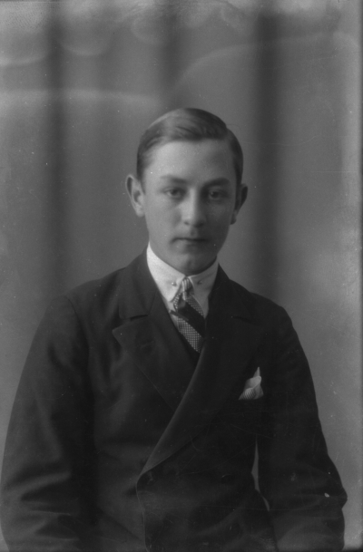 Erik Carlsson
Park hotell



Dok.080515/RS