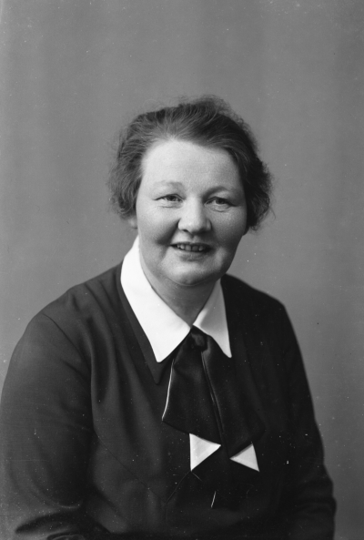 Fröken Carlsson (Frida Larssons affär). Frödinge



Dok.080219/RS