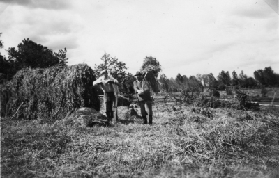 Höhässjning
Gebo Vimmerby landsförsamling 
Från vänster: Alrik Andersson Gebo. Hjalmar Karlsson Gebo.