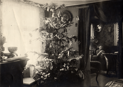 Brita i förmaket den 14/1 1912