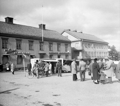 Torget
- marknad -

Dok.110405/KG