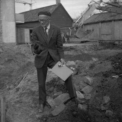 Storgatan
- Petterssons hus byggs och gatan undersöks efter fornminnen -

Dok.110331/KG