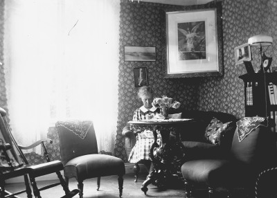 Anna Lindström pianolärarinna