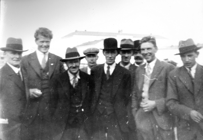 1. Oscar Johansson, tapetserare, vice brandchef  2. Einar Lindblom, trädgårdsmästare  . Martin Dahlin, plåtslagare  4. Folke Lönngren, bilreperatör  5. Douglas Wistrand, plåtslagare  6. Gottfrid Lindblad, smed  . Napoleon Karlsson, skomakare  8. Erik  
( "Lövet" ) Jansson,  9. Karl-Axel Almer, plåtslagare.  