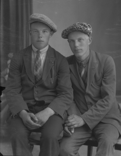 Konrad Andersson
Drykshult 
Ydrefors



Dok.080429/RS