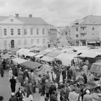 Marknadsdag på torget

Dok.100531/KG