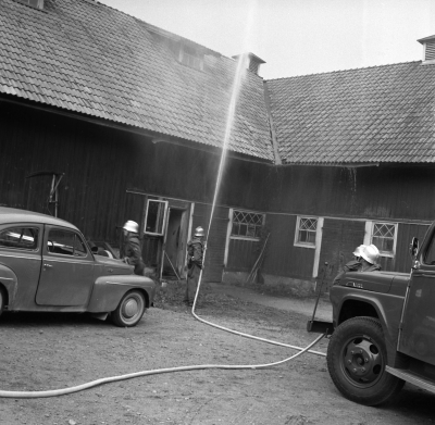 Brandkåren vid Borgs gård

Dok.110519/KG