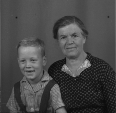Fru Svensson, 
Gunnarsmåla.


Dok.080204/RS