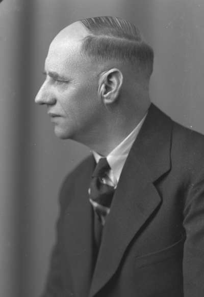 Jon Eriksson



Dok.080515/RS