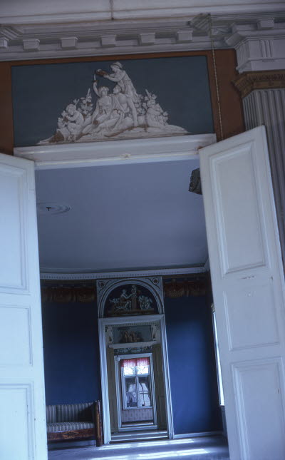 Väggmålningar över dörrar Ålhults herrgård
