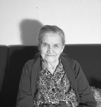 Agne Lindblads mor

Dok.110628/KG