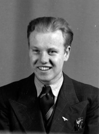 Olle Hammargren (Karl-Olof)



Dok.080612/RS