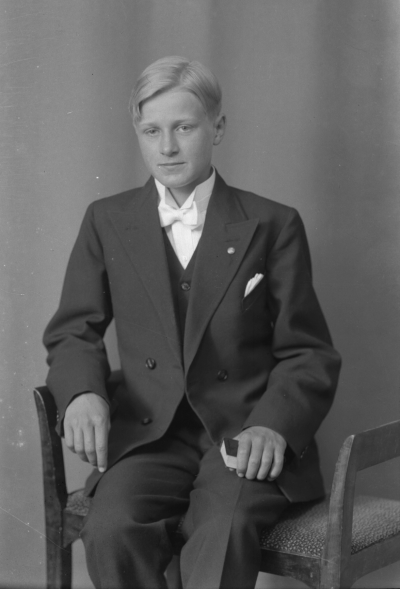 Kurt Axelsson



Dok.080402/RS