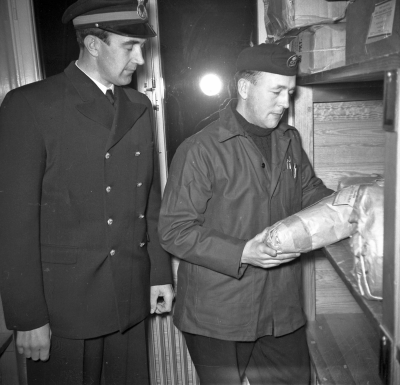 Järnvägen och banan till Spångenäs
t h Göte Adolfsén, Älåkra
Dok.110408/KG
