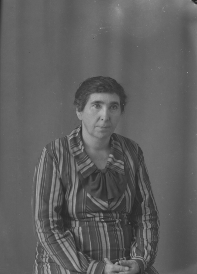 Fru Alvegren



Dok.080429/RS