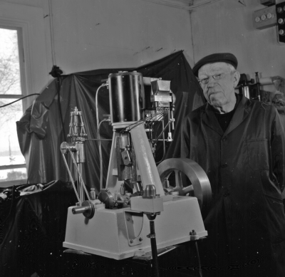 Erhard ( Pelle ) Samuelsson Älåkra

Dok.110217/KG