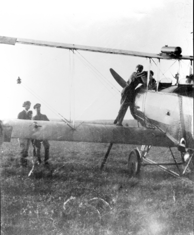 Kapten Saunders passagerareflygning i Vimmerby.  