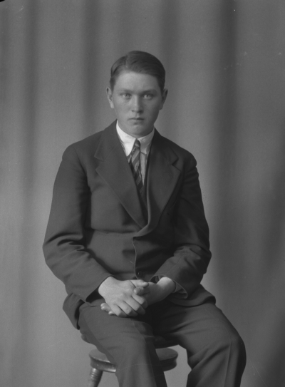 Erik Åke Larsson



Dok.080515/RS