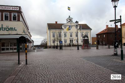 Rådhuset och torget