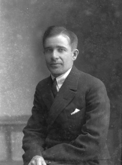 Axelsson
Grönhult



Dok.080515/RS