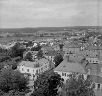 Vy från kyrktornet ( mot torget )

Dok.110622/KG