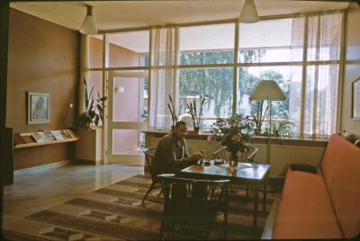 Sjukstugan dagrum 

090512/KG