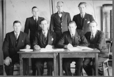 Styrelser och nämnder.   1. Emrik Hägg 2. Adolf Sand 3. Oskar Lender 4. Gillis Lundberg 5. Allan Nilsson 6. Alvar Liljegren 7. John Andersson