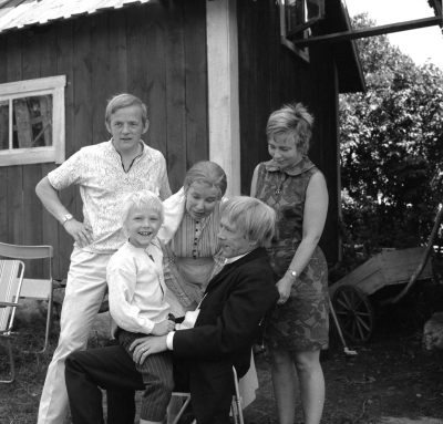 ( Danskarna i Vimmerby )
Skådespelare från Emil i Lönnebergafilmerna. " Emil "  Janne Olsson  
" Anton " Allan Edwall 
" Alma " 
" Lina "

Dok.110526/KG