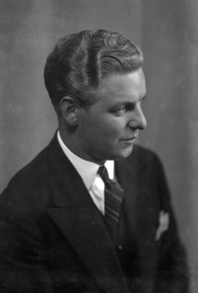 Knut Jansson



Dok.080619/RS