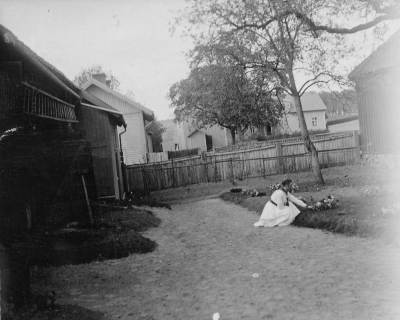 Storgatan 23.  H.W. Anderssons gård, tidigare. Handl. Nygrens.   T.E.