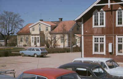 Rönnbärsgatan 
Per-Johansgården 

090422/KG