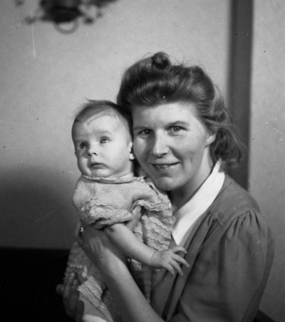 Emrik Häggs familj

Dok.111031/KG