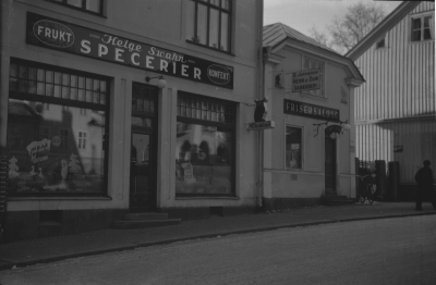 Helge Svahns Specerier Vimmerby



Dok.080218/RS