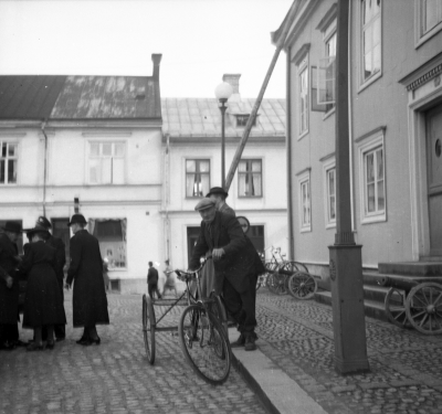"Rydlund" Med sin trehjuling gjord av bröderna
Sven och Holger Danielsson .