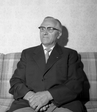 Jonasson vaktmästare på sjukstugan

Dok.110621/KG