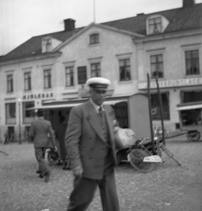 Ernst Pettersson "Sockenblarren"
Ombudsman för Högern
