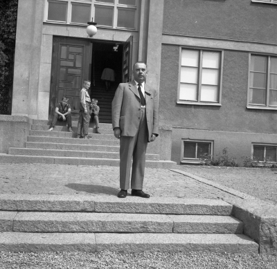 Ebbe Ängkvist
- rektor -

Dok.110412/KG