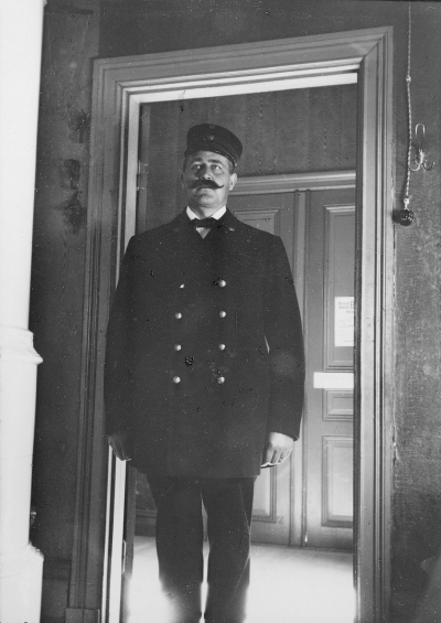 Polisen  Okänd