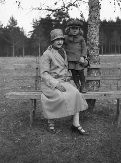 Iris Lindberg f Flender Olle Nordén?  U.F.