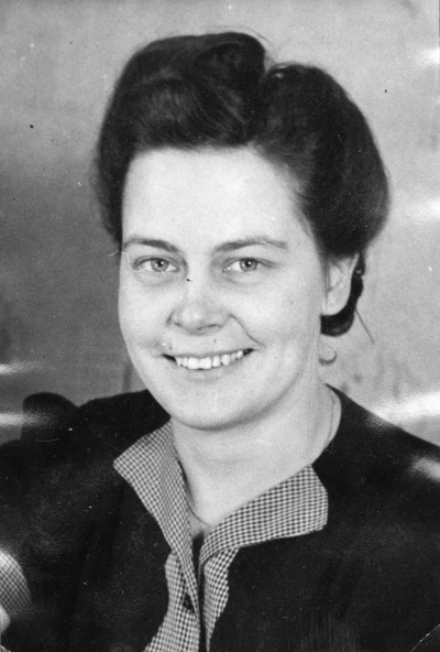 Elsie Ericsson.                      