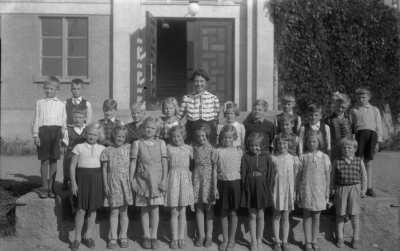 Skolklass, fröken Gytenberg.



Dok.070906/RS