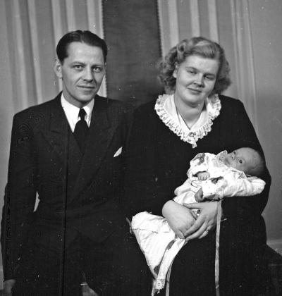 Yngve Karlssons familj dottern Margareta
Gerdsborg

Dok.110621/KG