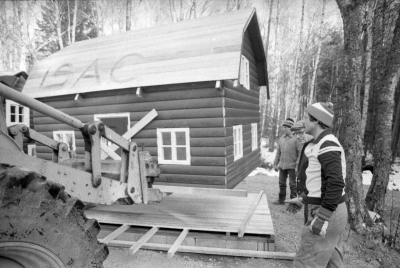 Sagobyn börjar byggas