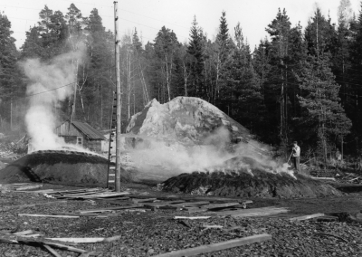 Kolmilor

Dok.100604/KG