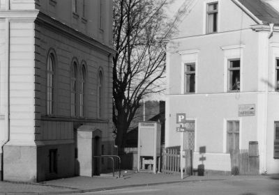 Telefonkiosk vid stadshotellet

Dok.100531/KG